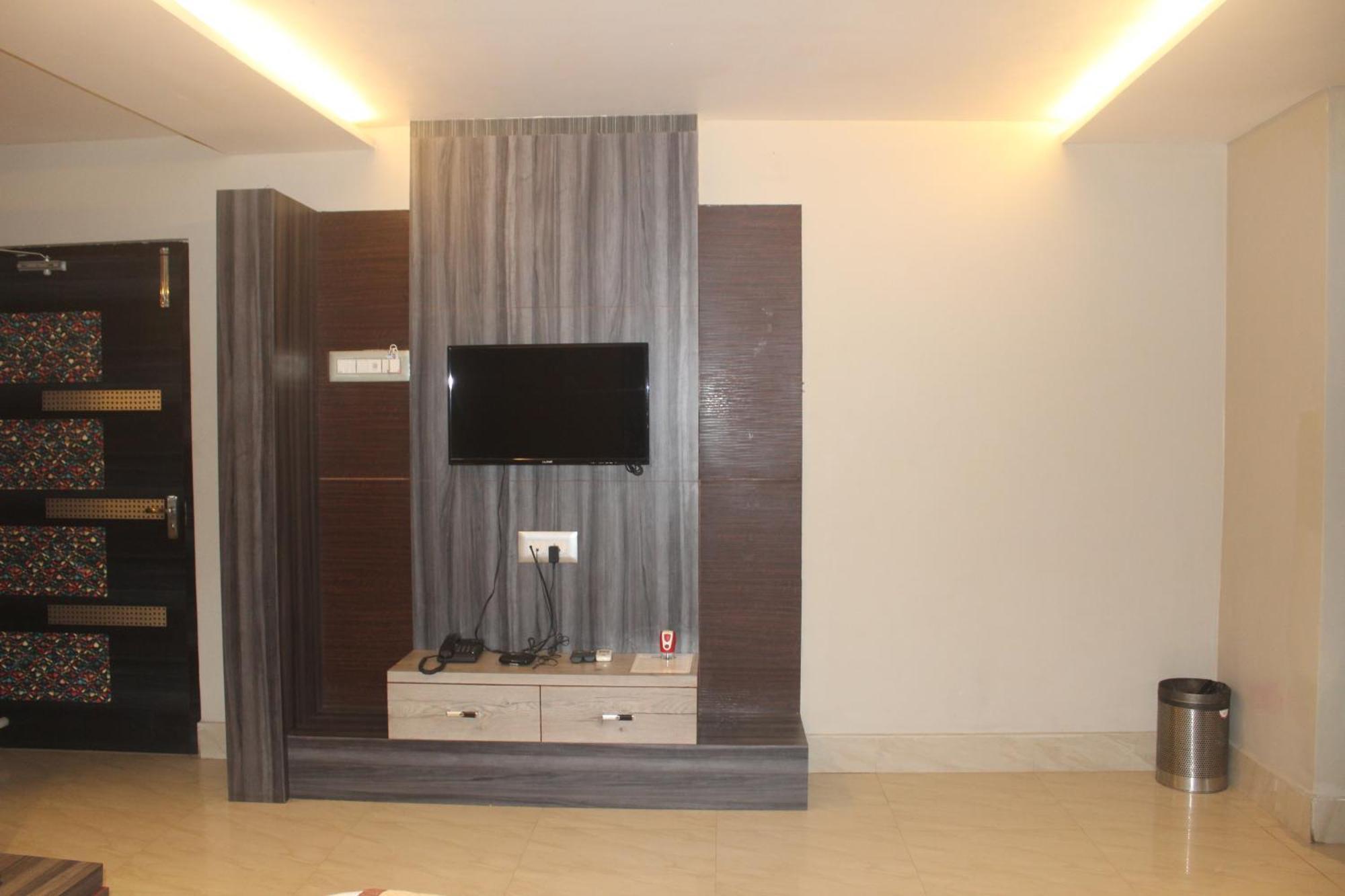 Hotel Oishi Plaza Mukutmanipur ภายนอก รูปภาพ